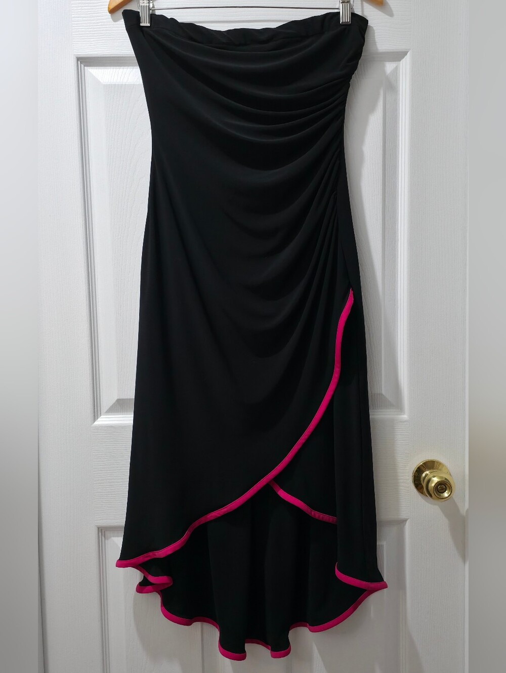 Vintage Y2K Jessica Strapless High-Low Midi Dress with Hot Pink Piping Trim✨ - Picture 2 of 6